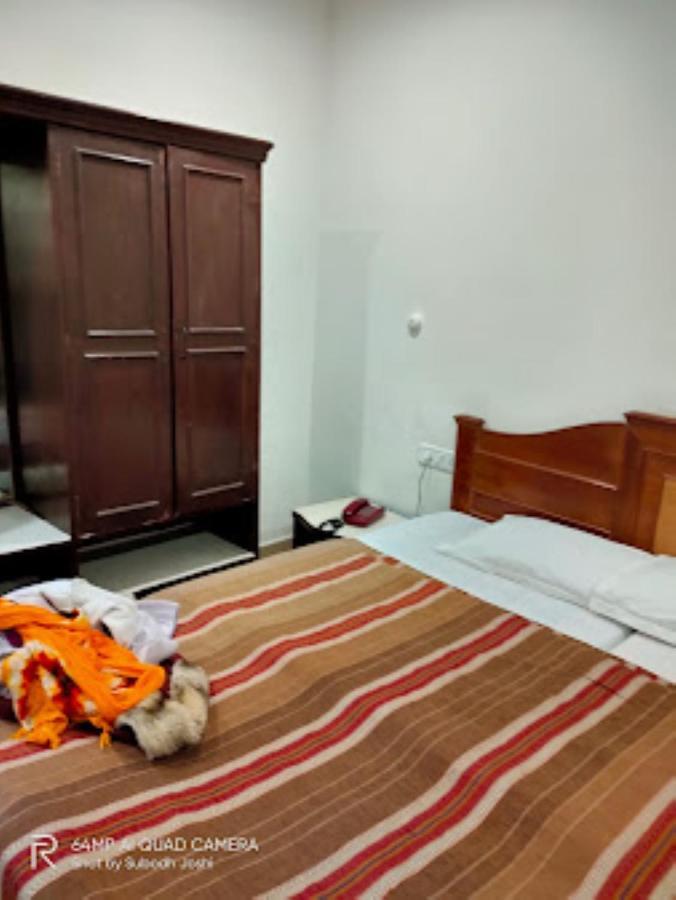 Mp Tourist Bunglow , Chitrakoot Hotel Sitapur Muafi Buitenkant foto