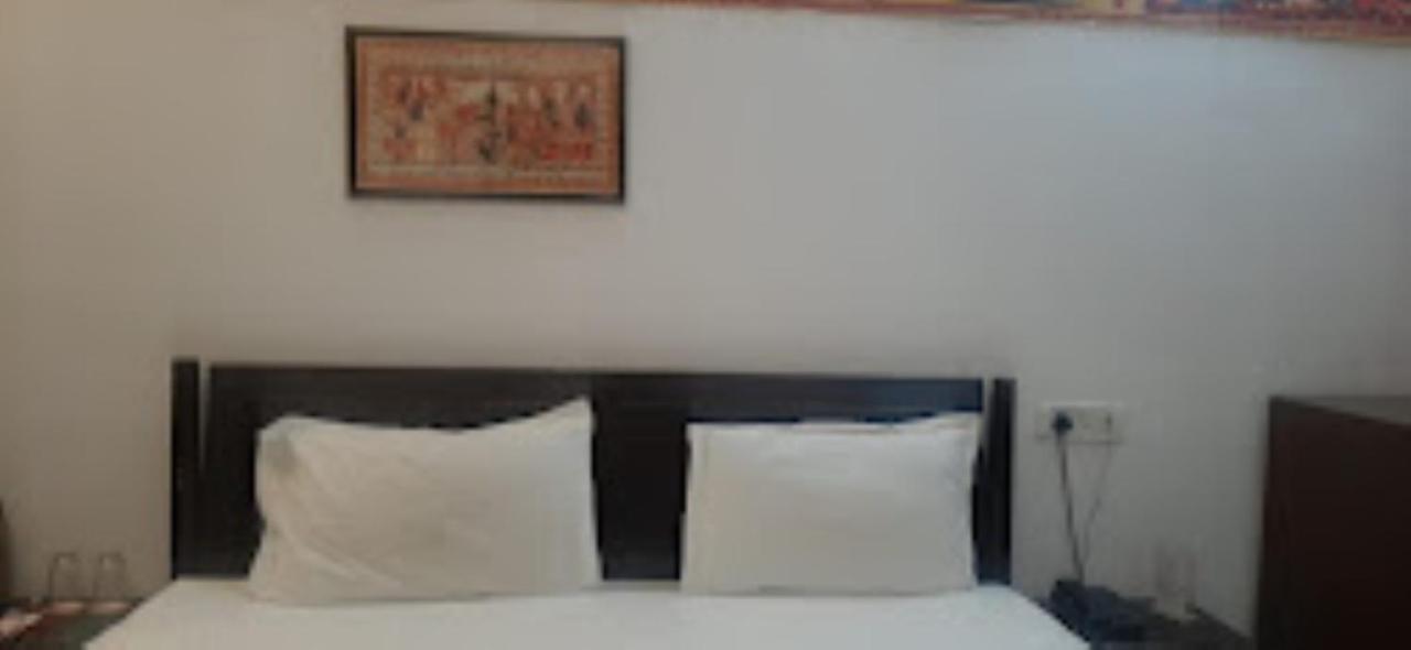 Mp Tourist Bunglow , Chitrakoot Hotel Sitapur Muafi Buitenkant foto